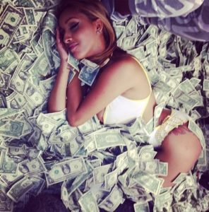 How to Live in Paradise with Cash Endlessly